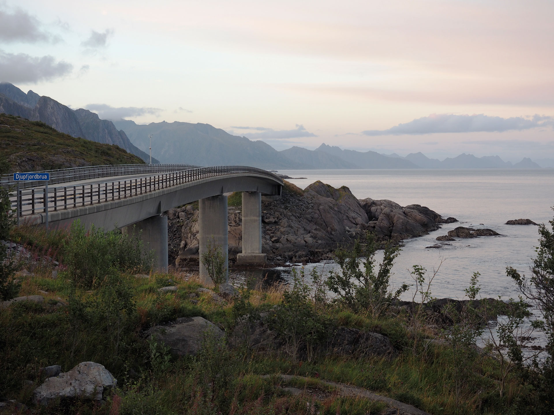 E10-tie Lofooteille - Road trip pohjoiseen