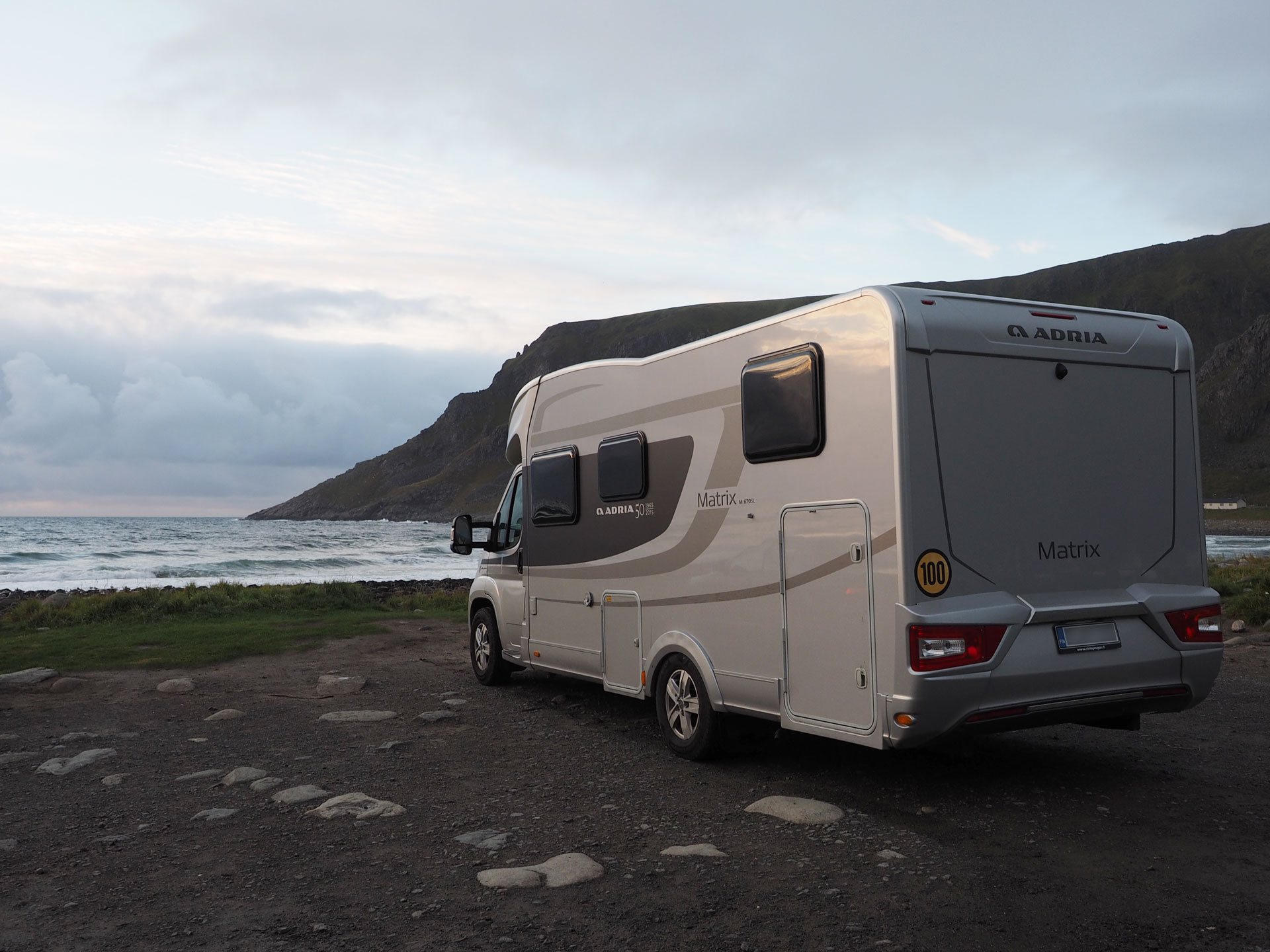 Unstad-ranta Lofooteilla - Road trip pohjoiseen
